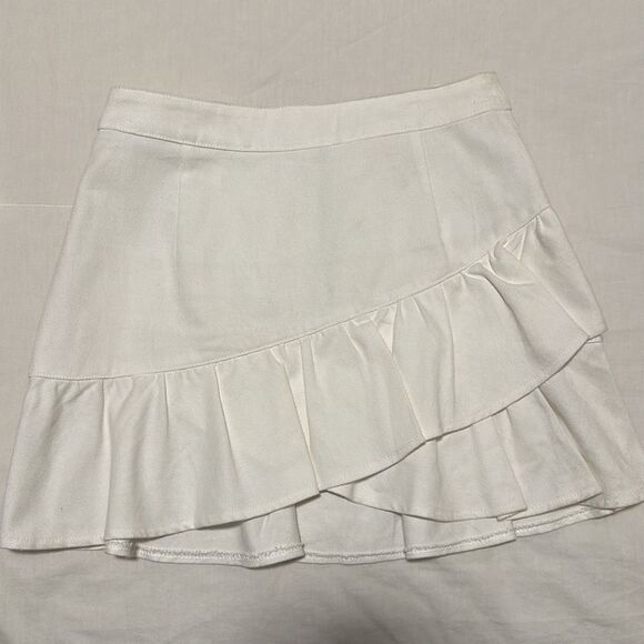 NWOT Emory Park White Ruffle Skirt Size S - Picture 7 of 13